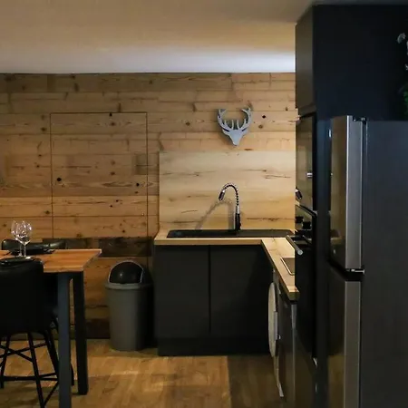 Hébergement de vacances De La Ravanne *