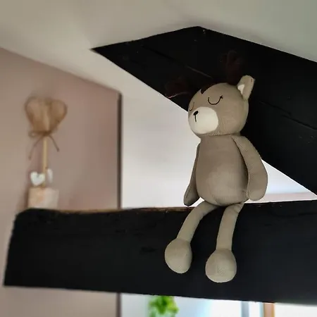 בית נופש De La Ravanne *