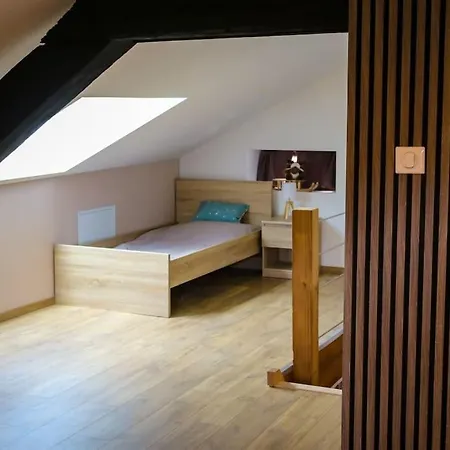 Hébergement de vacances De La Ravanne *