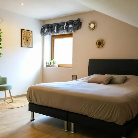 Hébergement de vacances De La Ravanne *