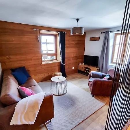 De La Ravanne Hébergement de vacances *